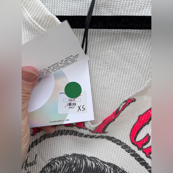 Daydreamer Women's Long Sleeve Johnny Cash Roses Thermal Tee Romantic NWT Cozy - Picture 9 of 10